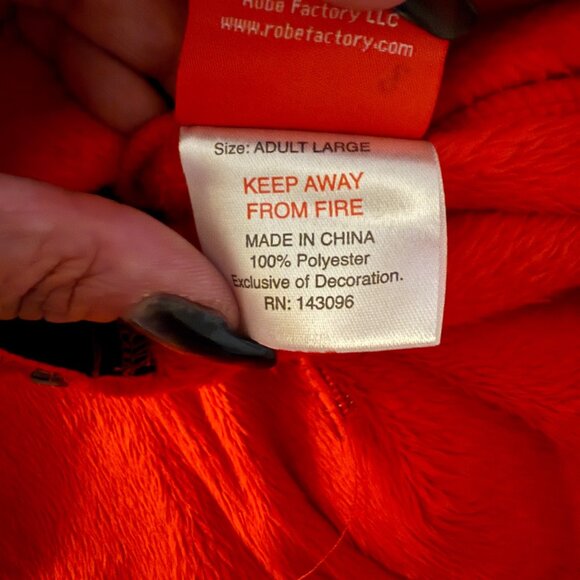 Star Trek Red Fleece Zip Jacket With Embroidered Logo Size L NWT - Picture 7 of 8